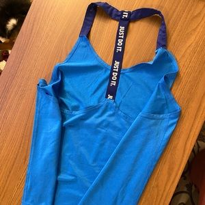 Nike tank
